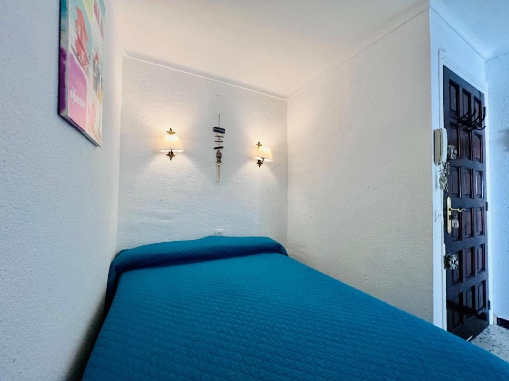 Sylvia 4A - Estudio En Primera Linea De Mar - Centrico - Terraza Vista Mar - Playa - Wifi Apartment Empuriabrava Exterior photo